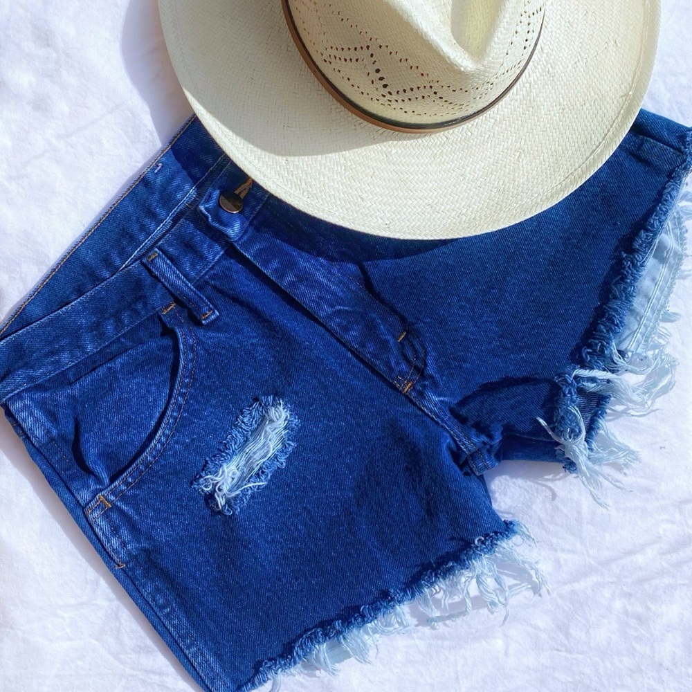 Rustler Daisy Duke Cutoffs